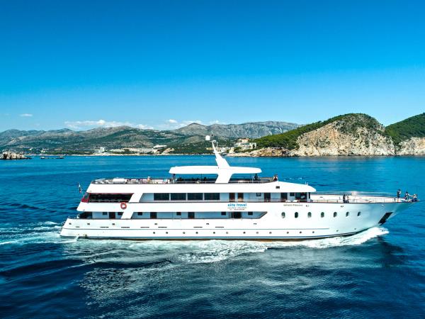 Croatia cruise vacation from Dubrovnik, Dalmatian highlights