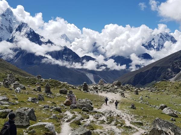 Everest Base Camp trekking vacation, 15 days