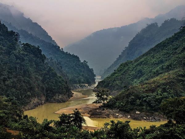 Laos and Vietnam holiday, Luang Prabang to Hanoi