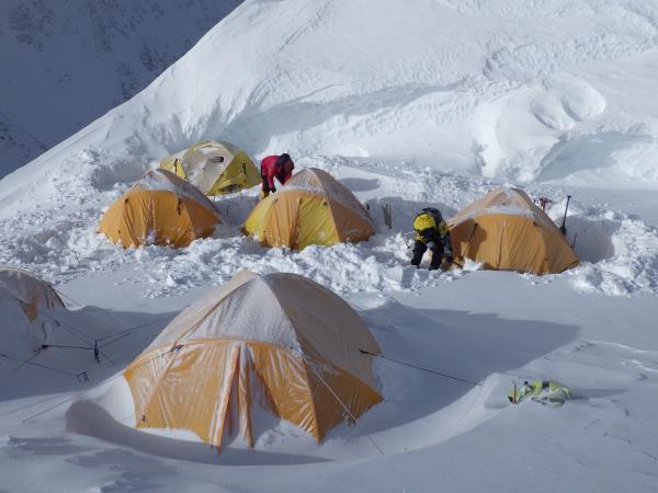 Mount Everest expedition north ridge route