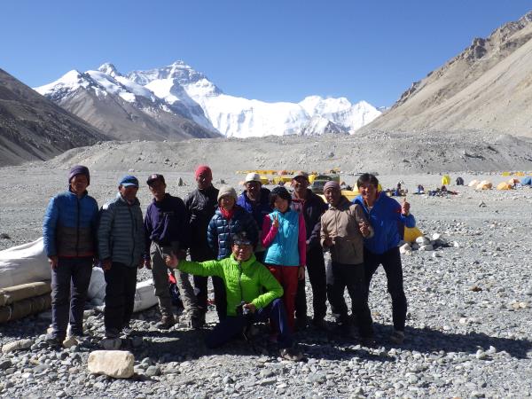 Mount Everest expedition north ridge route