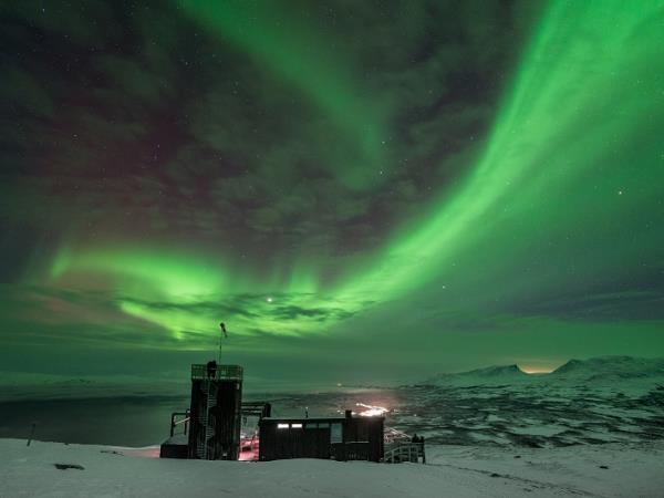 Northern lights vacation in Swedish Lapland
