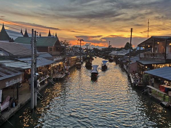 Family adventure vacation in Thailand