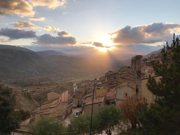 Magna Via Francigena walking vacation in Sicily