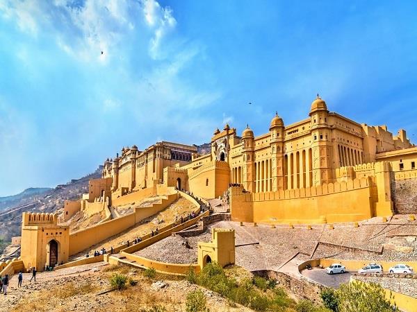 Golden Triangle with Uttar Pradesh vacation