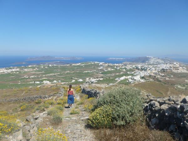 Santorini and Naxos walking vacation in Greece