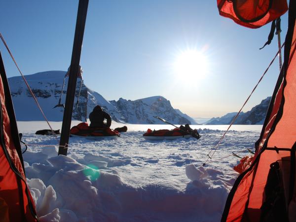 Dog-sledding in Spitsbergen vacation