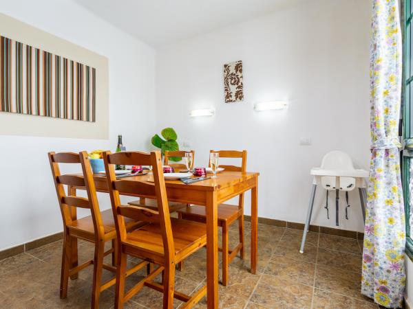 Lanzarote north coast villa holiday, Canary Islands