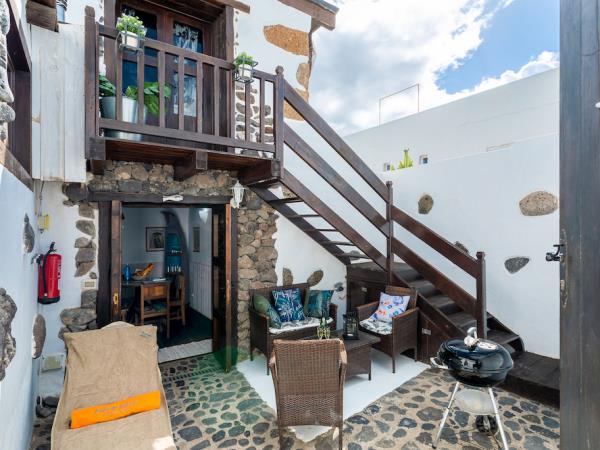 Lanzarote villa vacation, Fisherman's Cottage, Canary Islands