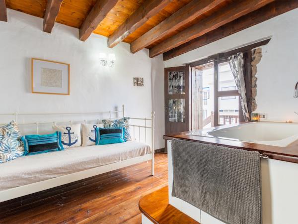 Lanzarote villa vacation, Fisherman's Cottage, Canary Islands