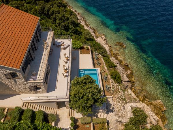 Croatia sailing vacation, land based accommodation