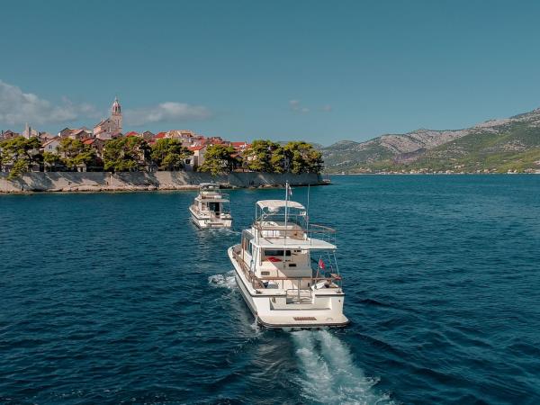 Croatia motor yacht cruising vacation