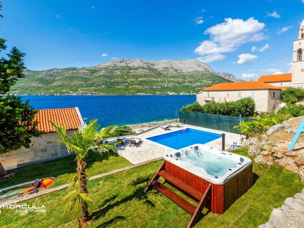 Croatia motor yacht cruising vacation