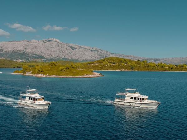 Island hopping vacation in Croatia