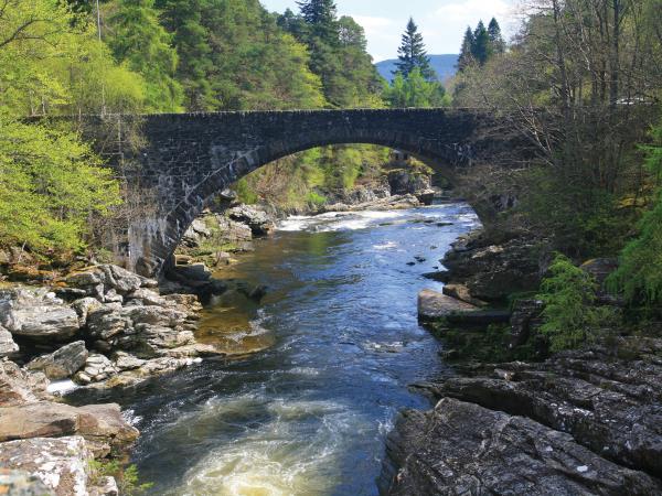 The Great Glen Way hiking vacation in Scotland