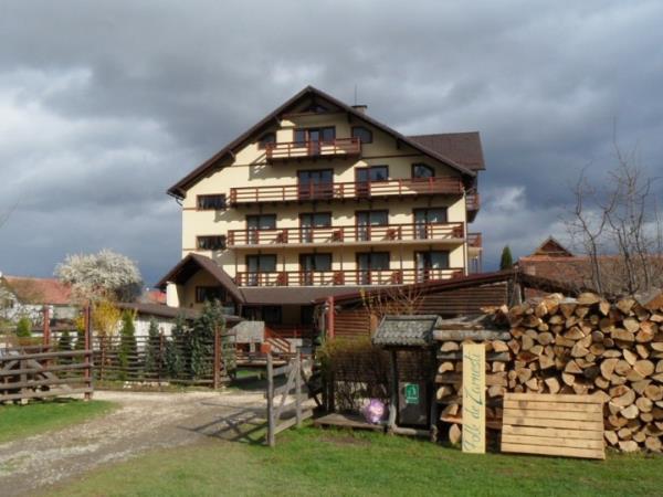 Romania family activity vacation