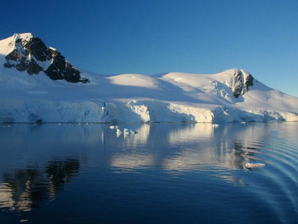 Antarctic Peninsula and South Shetland Islands cruise