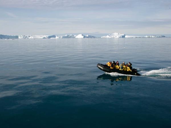 Arctic cruise, heart of the Northwest Passage