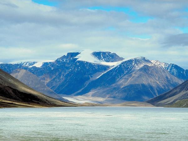 Arctic cruise, heart of the Northwest Passage