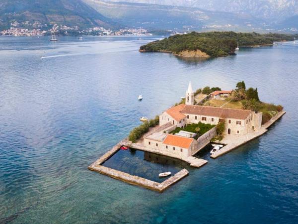 Montenegro self drive vacation