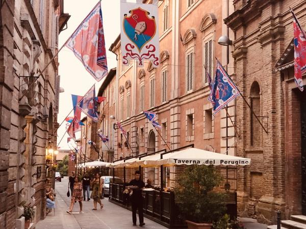 Tuscany villa vacation, 10 days