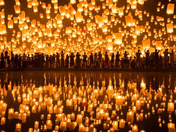 Lantern festival tour in Thailand