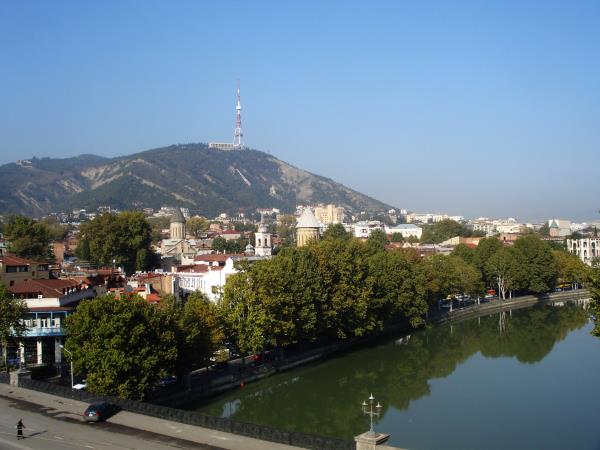 London to Georgia by train vacation