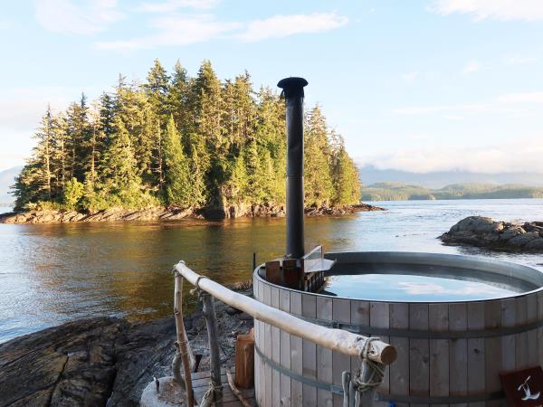 Swanson Island kayaking tour, Canada