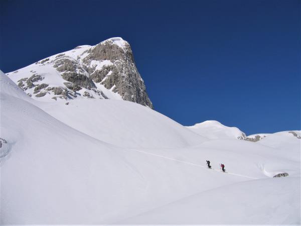 Snowshoeing in Albania vacation