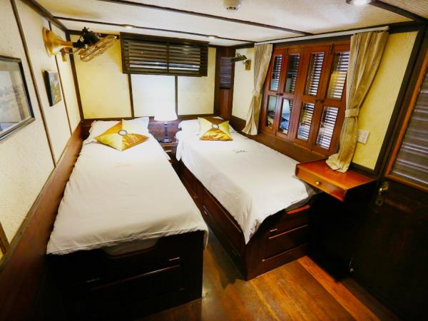 Mekong River cruise to Angkor Wat, Cambodia