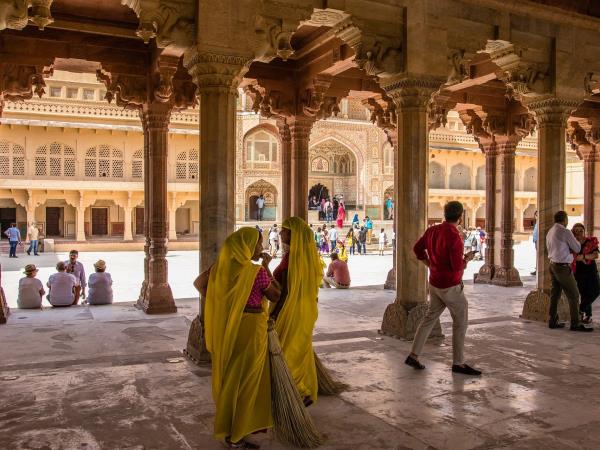 Delhi to Goa overland tours in India