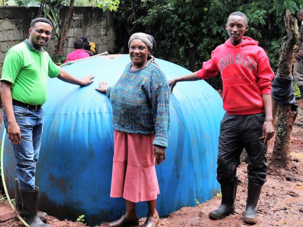 Kenya cultural vacation, support community projects