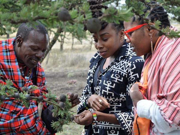 Kenya cultural vacation, support community projects