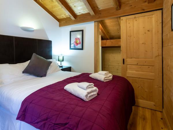 Family multi activity vacation in the French Alps