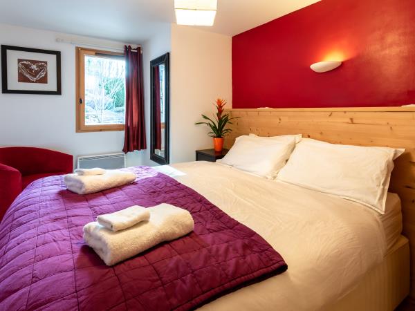 French Alps guided walking vacations