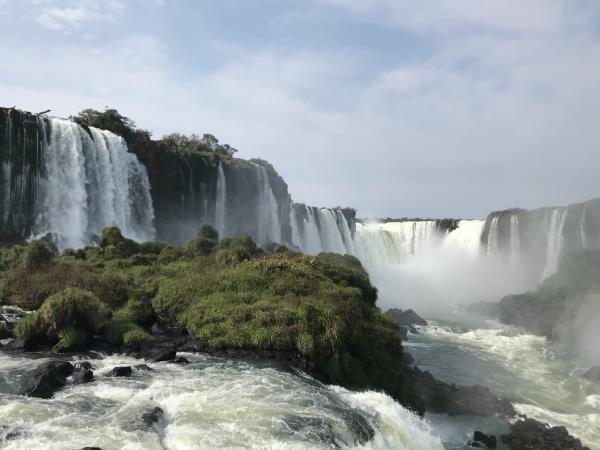 Ibera Wetlands and Iguazu Falls tour, Argentina