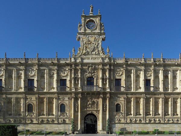 Camino inn to inn walking vacation