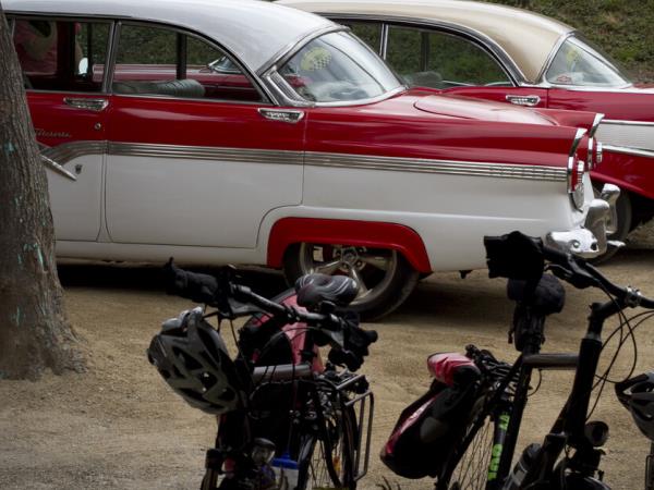 Cycling vacation in Cuba