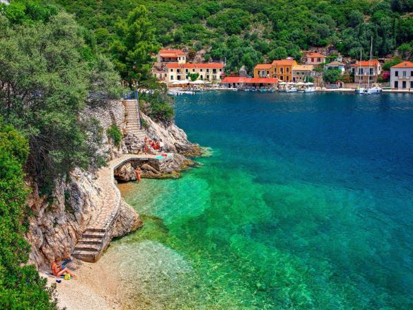 Yacht charter in Ionian Greek Islands