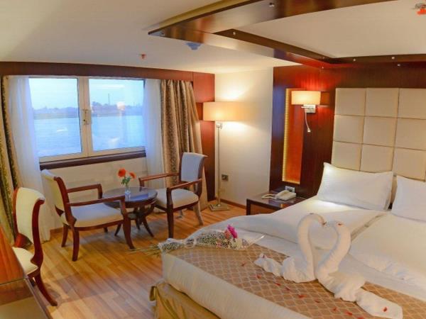 Egypt tour with Nile cruise