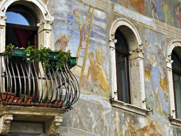 Dolomites to Lake Garda self guided cycling vacation