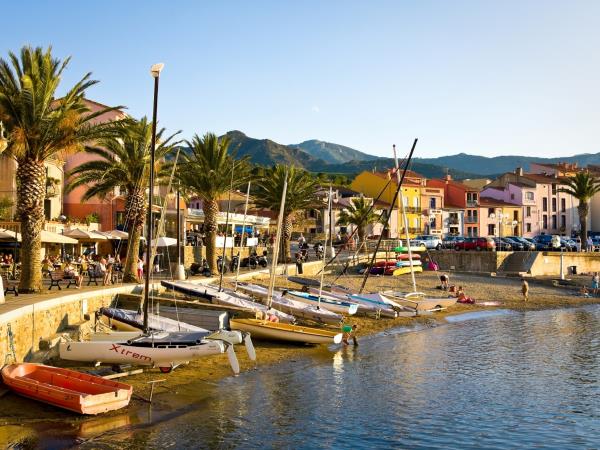 Catalonia to France hiking vacation