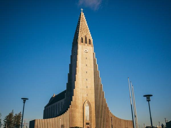 Northern Lights vacation in Iceland with Dr John Mason