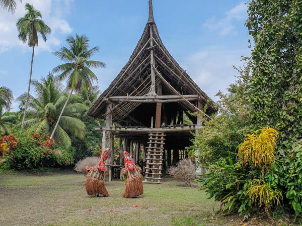 Papua New Guinea culture & history tour