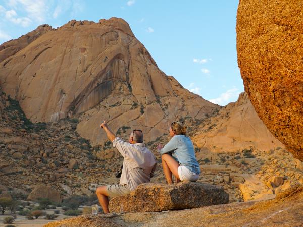 Namibia luxury wildlife expedition