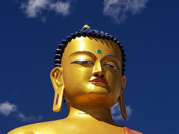 Ladakh mountains trekking adventure