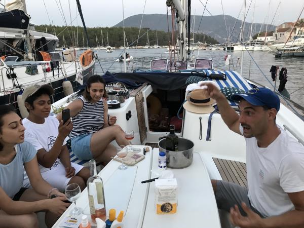 Gastronomy and sailing vacation in Greece