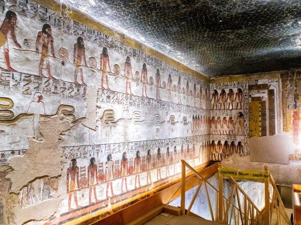 Ancient Egypt vacation, 2 weeks