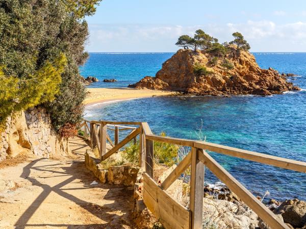 Self guided hiking vacation in Spain, Catalan Coast