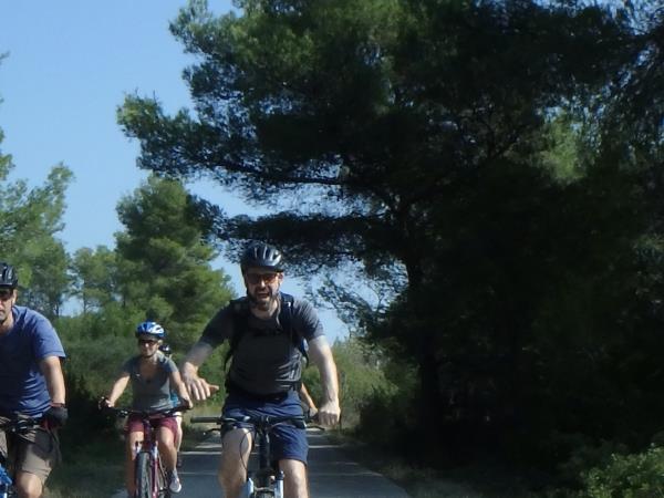 Kayak and biking vacation, Vis Island Croatia
